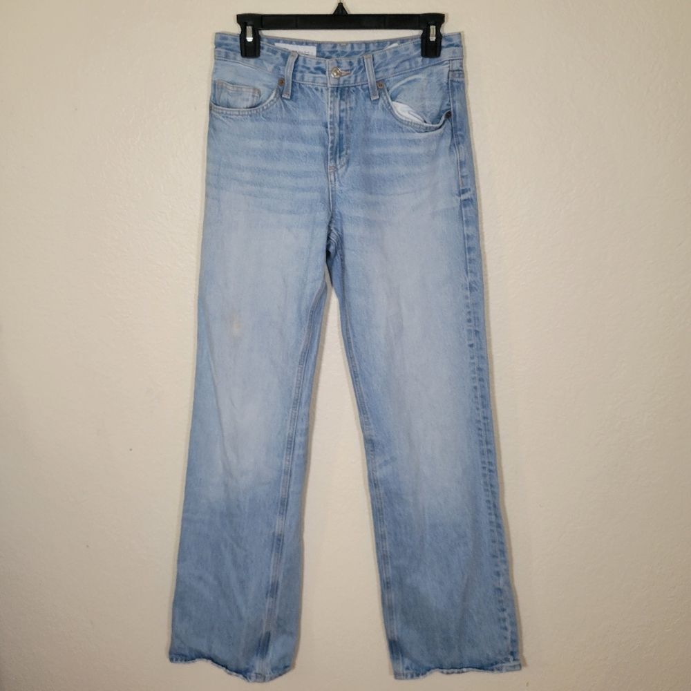 ZARA | Straight Leg Jeans Sz 4 Light Wash Street Style Casual Minimalist Classic